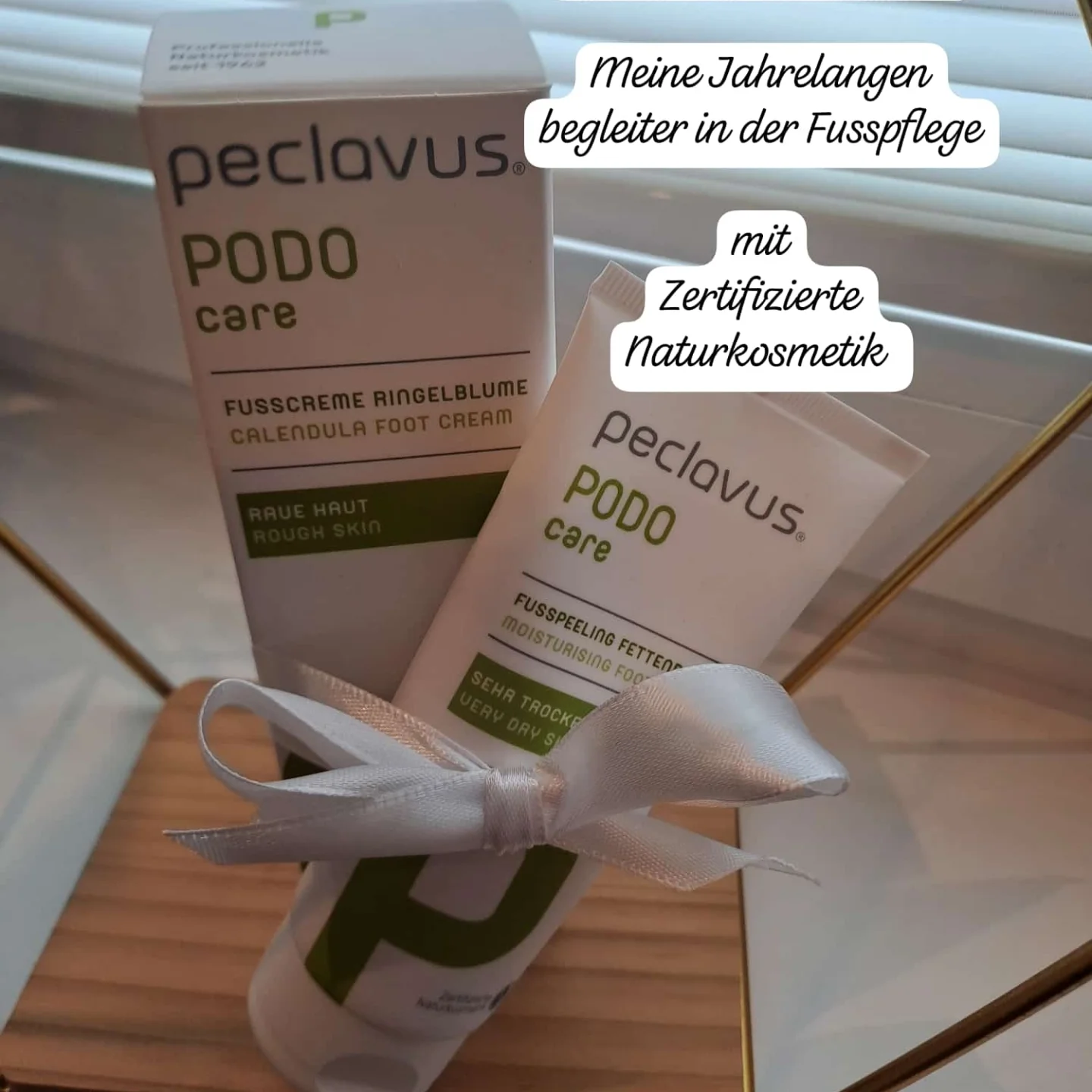 Pflegeprodukte der Linie peclavus PODO care im Studio von Marina Gaus